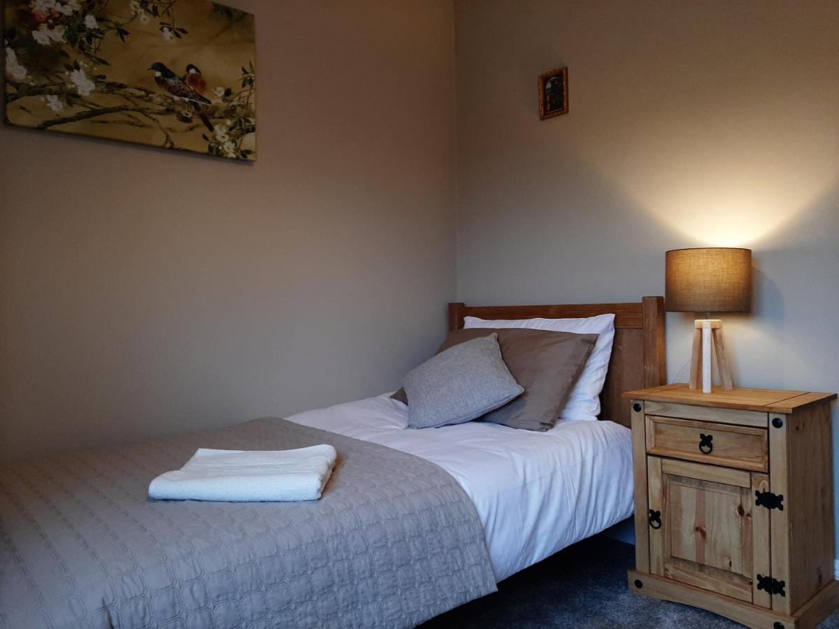Maria's Garden House For Contractors And Families Holiday home