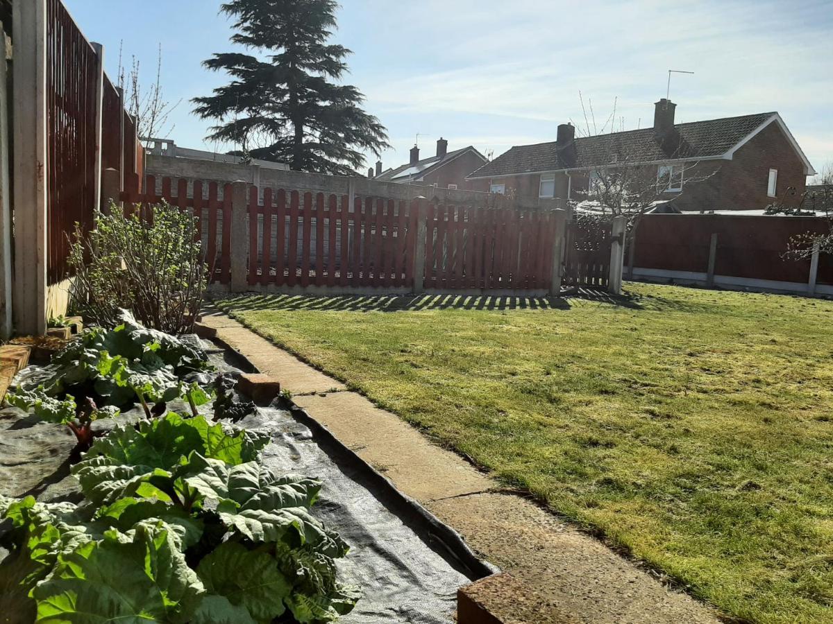 Maria's Garden House For Contractors And Families * Ollerton